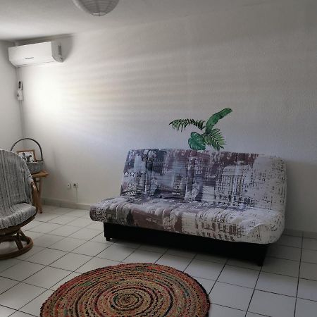 Appartement lumineux 2 chambres à 1mn de la plage Le Gosier (Grande-Terre) Exterior foto